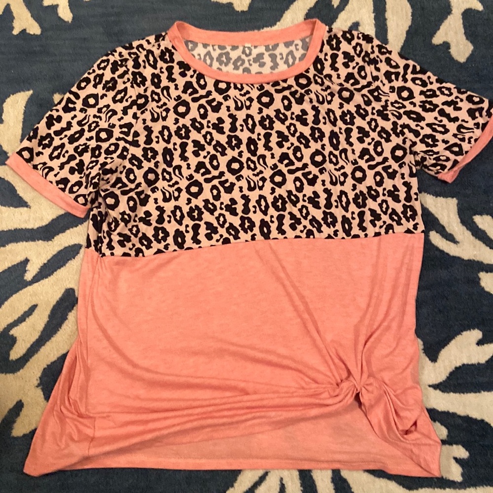 Leopard Color Block side knot shirt